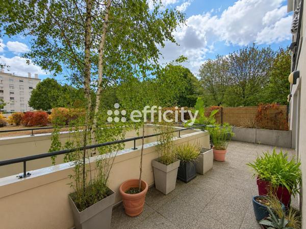 Appartement
         2 pièces
        - 53 m² Exclusivité 219 000 € *