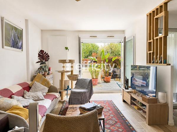 Appartement
         2 pièces
        - 53 m² Exclusivité 219 000 € *