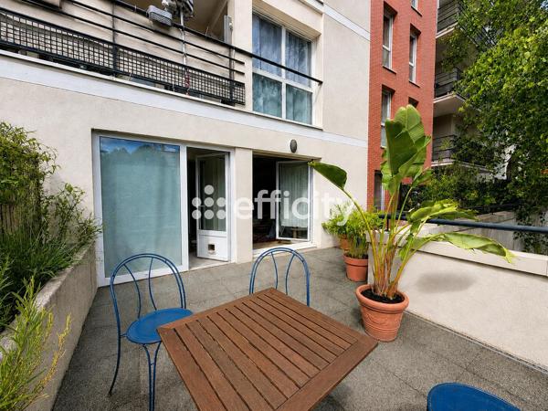 Appartement
         2 pièces
        - 53 m² Exclusivité 219 000 € *