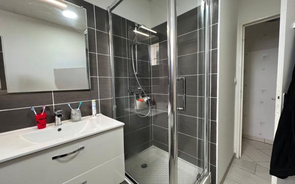 Maison à vendre    5 pièces •  Saint-Renan