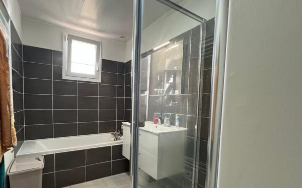 Maison à vendre    5 pièces •  Saint-Renan