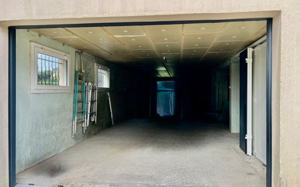 Maison à vendre    5 pièces •  Saint-Renan