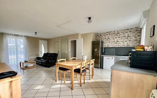 Maison à vendre    5 pièces •  Saint-Renan