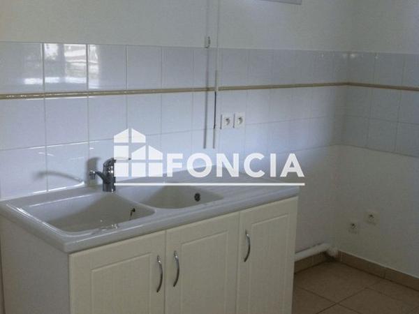 Location Appartement 2 pièces 59.3 m² - 839 RUE TOUSSAINT MERLE La Seyne Sur Mer 83500