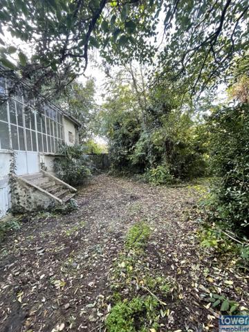Propriete
                                                                                                                                                                                                                                                                                                                        4 pièce(s)                                                                                                                                                                                                          3 chambre(s)                                                                                                                                                                                                          132.79  m²