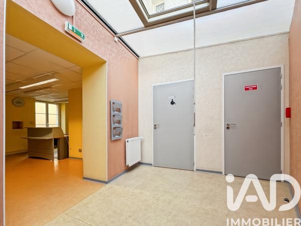 Immeuble à vendre 244 m² Pont-sur-Yonne