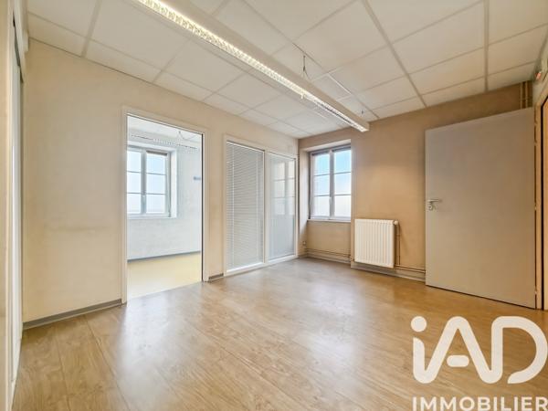 Immeuble à vendre 244 m² Pont-sur-Yonne