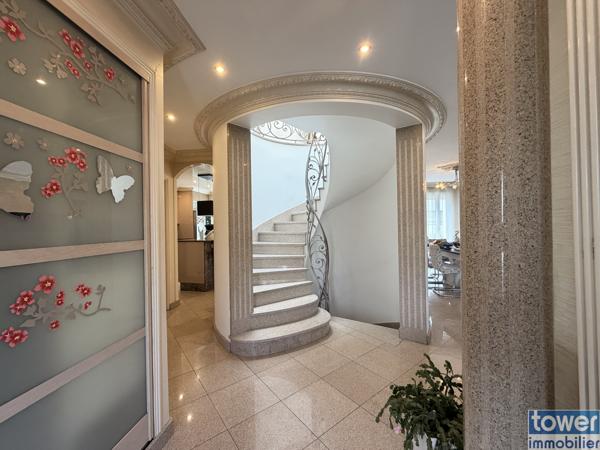 Maison
                                                                                                                                                                                                                                                                                                                        6 pièce(s)                                                                                                                                                                                                          4 chambre(s)                                                                                                                                                                                                          150  m²