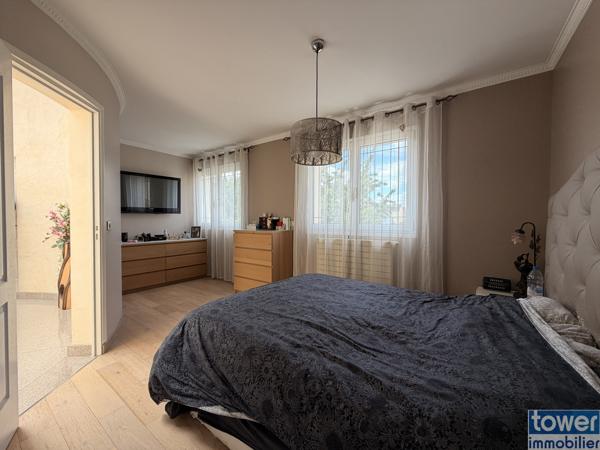 Maison
                                                                                                                                                                                                                                                                                                                        6 pièce(s)                                                                                                                                                                                                          4 chambre(s)                                                                                                                                                                                                          150  m²