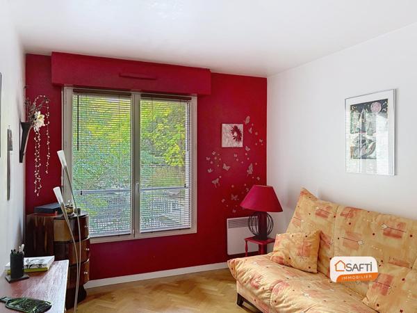 Vivez dans un appartement en plein central parc.