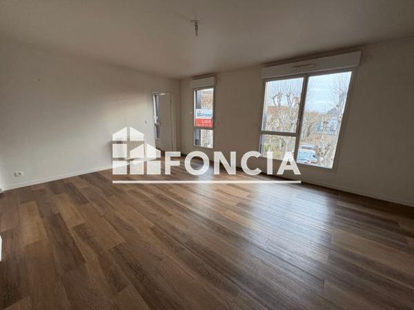 Location Appartement 2 pièces 52.35 m² - 6 RUE ROGER BESUS Rouen 76100