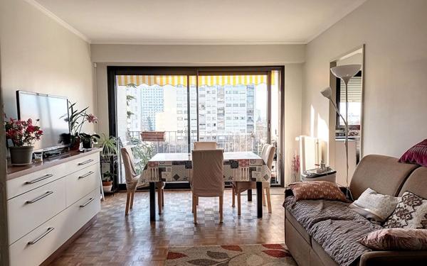 Appartement à louer    3 pièces •  Tours