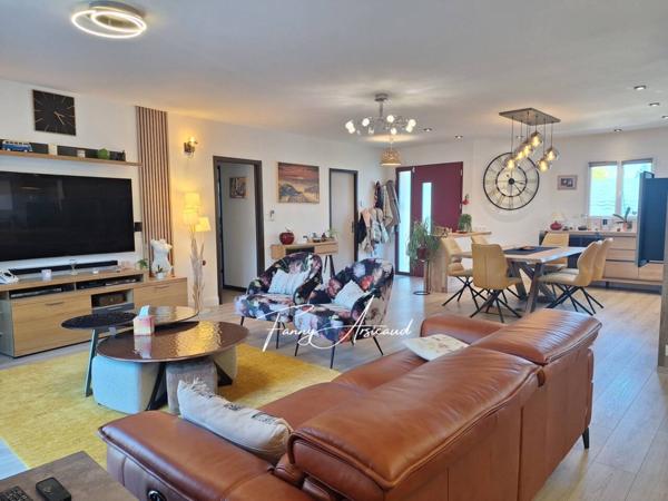 Maison à vendre 6 pièces de 185 m²