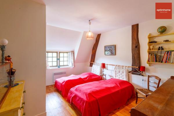 Magnifique Chaumière normande de charme avec 6 chambres sur 180 m2 à quelques km de Pont-l’Évêque