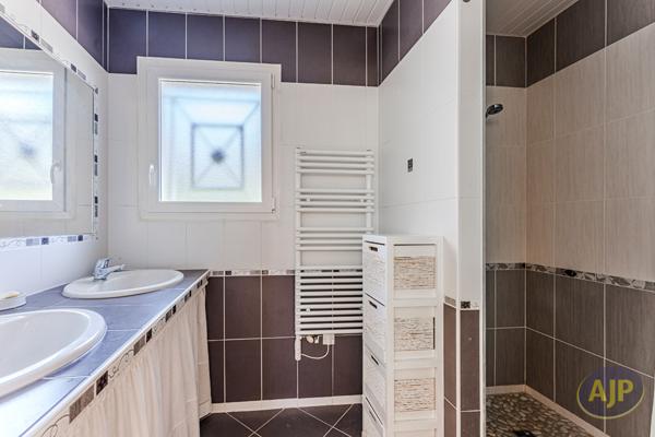 Vente maison Lanton : 590 000 € - AJP Immobilier Andernos les Bains