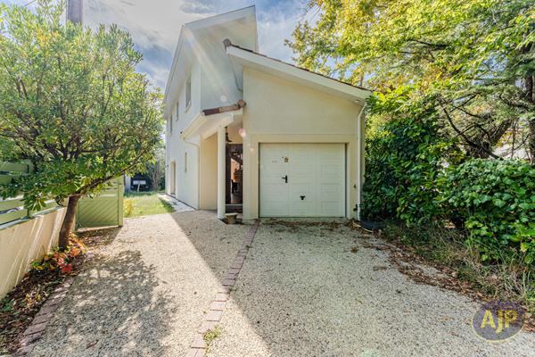 Vente maison Lanton : 590 000 € - AJP Immobilier Andernos les Bains