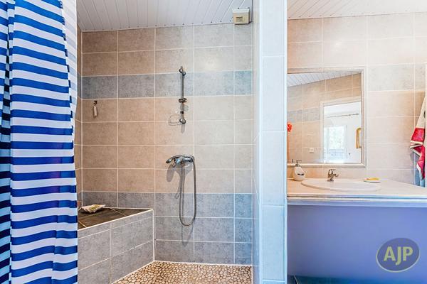 Vente maison Lanton : 590 000 € - AJP Immobilier Andernos les Bains