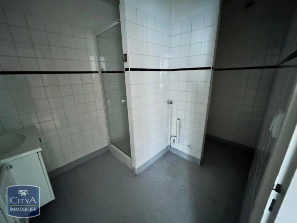 Appartement à vendre 2 pièces 68.43m² Sedan (08200)