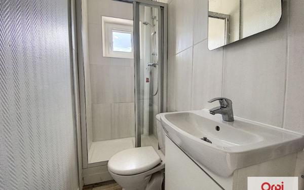 Appartement à louer    2 pièces • 37,98 m2 Montluçon