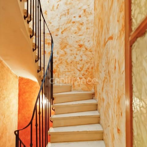Pyrénées Orientales (66) - A vendre Immeuble de village 86 m² – Centre du village d'Argelès sur Mer