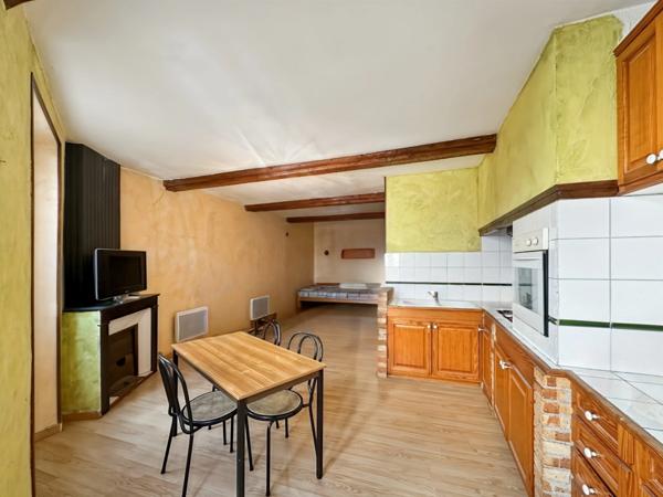 Pyrénées Orientales (66) - A vendre Immeuble de village 86 m² – Centre du village d'Argelès sur Mer