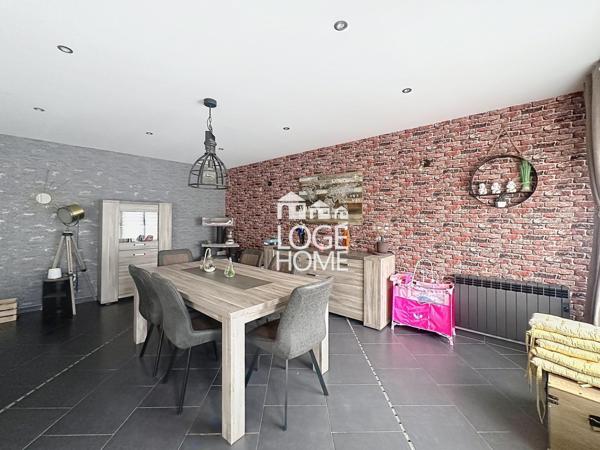 Maison de ville – 170 m² – 5 chambres – jardin sans vis-à-vis – garage traversant + cave à vendre