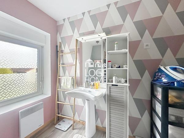 Maison de ville – 170 m² – 5 chambres – jardin sans vis-à-vis – garage traversant + cave à vendre