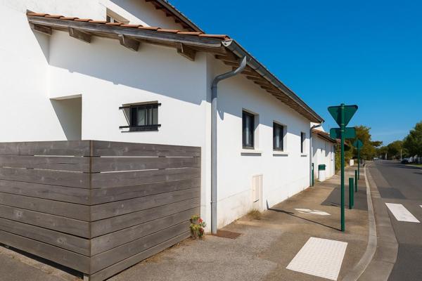 Grand studio esprit industriel à Labouheyre