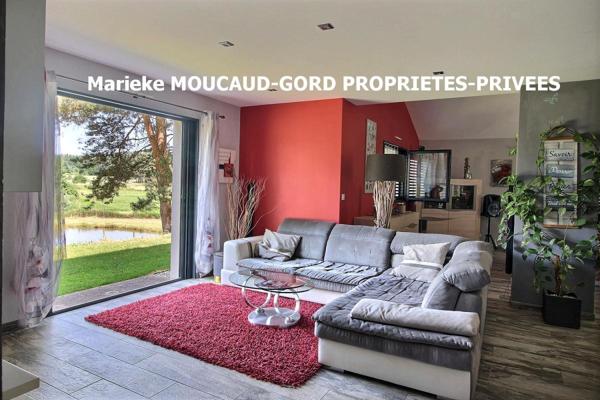 Craponne-sur-Arzon (43500) Très belle maison de 195 m² 5 chambres 3 garages sur 9700m² terrain