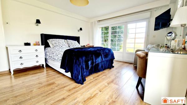 RARE - Maison de caractère 200m2 à 5 minutes de la plage