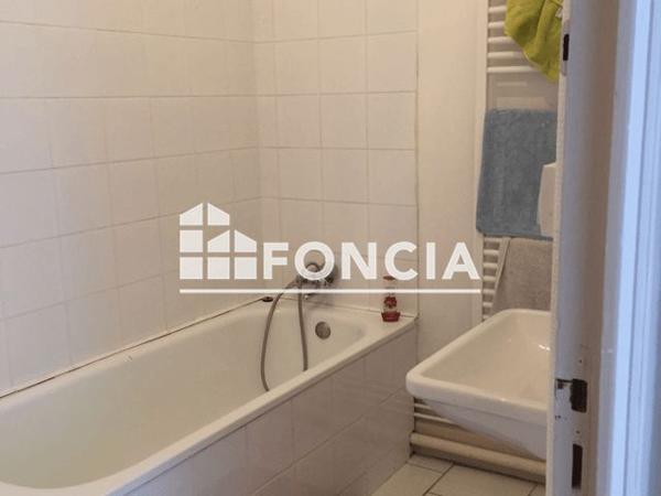 Location Appartement 6 pièces 151.2 m² - 70 RUE DES TIERCELINS Nancy 54000