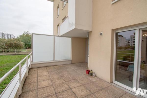 APPARTEMENT T2 avec belle terrasse