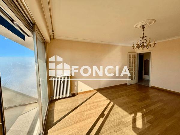 À vendre Appartement 3 pièces 76.65 m² - Niort 79000