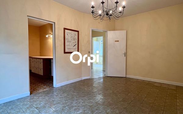 Immeuble à vendre    4 pièces • 105 m2 Lens