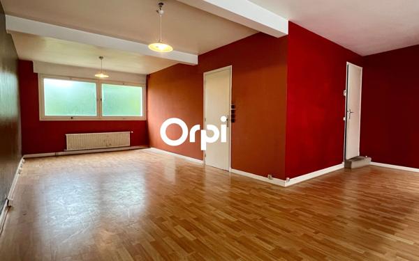 Immeuble à vendre    4 pièces • 105 m2 Lens