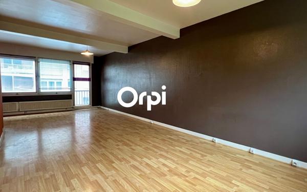 Immeuble à vendre    4 pièces • 105 m2 Lens