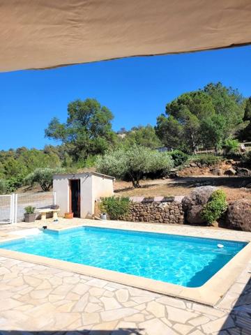 Vente / Maison et grand terrain