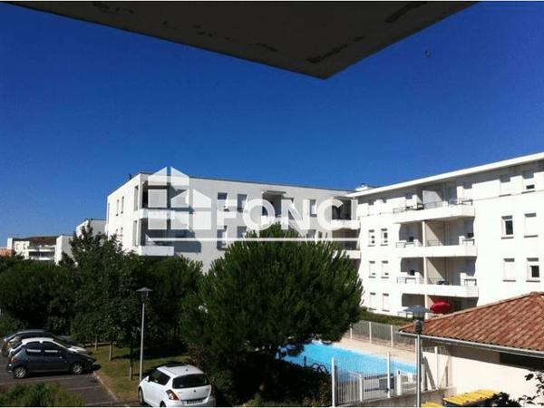 Location Appartement 2 pièces 42.46 m² - 6/8 ALLEE ARMONVILLE Poitiers 86000