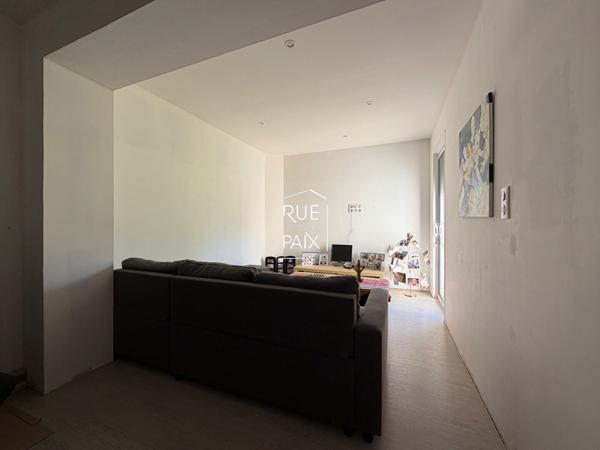 79400 SAINT MAIXENT L ECOLE Maison Saint Maixent L'Ecole - 190 m2