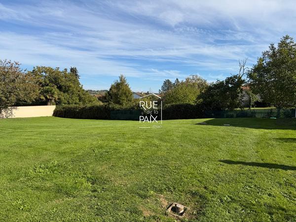 79400 SAINT MAIXENT L ECOLE Maison Saint Maixent L'Ecole - 190 m2