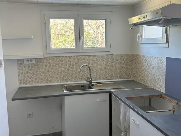 Location Appartement 2 pièces Cabriès (13480) - CABRIES