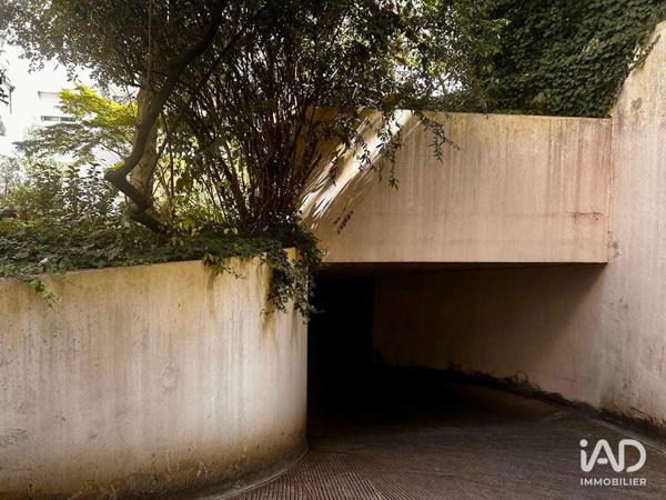 Parking à vendre 8 m² Paris 19
