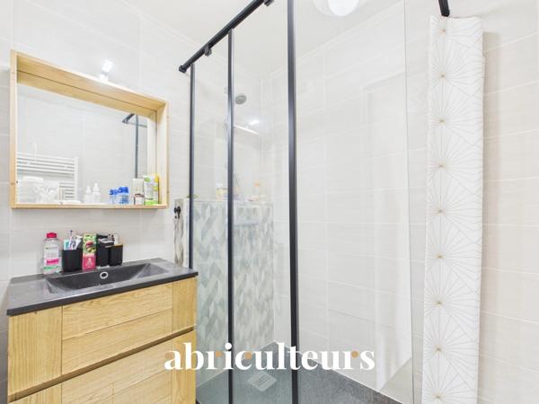 Appartement 3 pièces dernier étage avec balcon sans vis-à-vis en vente à Argenteuil 95100