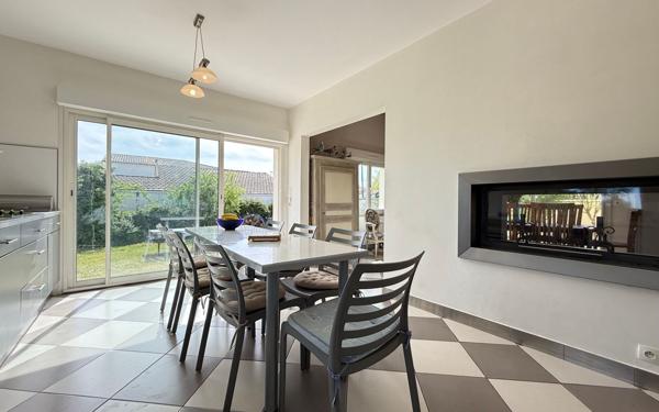 Maison à vendre    6 pièces •  Saint-Palais-sur-Mer
