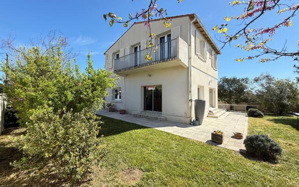 Maison à vendre    6 pièces •  Saint-Palais-sur-Mer
