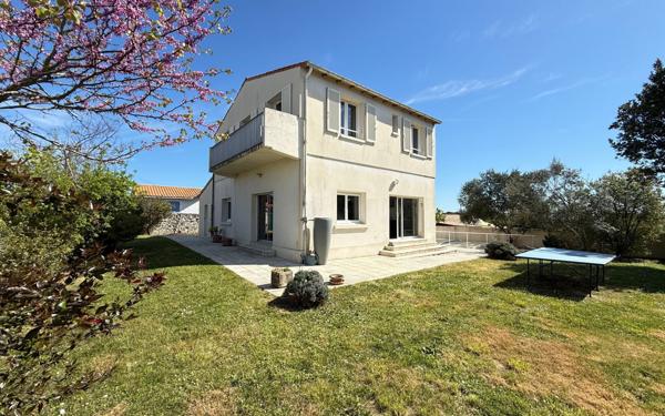Maison à vendre    6 pièces •  Saint-Palais-sur-Mer