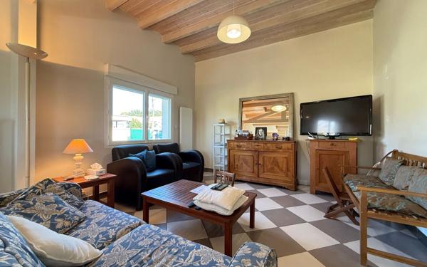 Maison à vendre    6 pièces •  Saint-Palais-sur-Mer