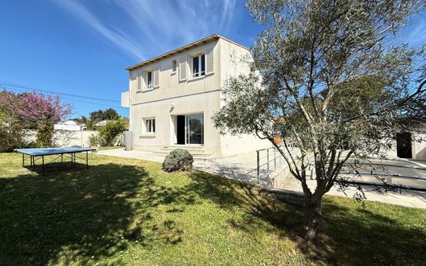 Maison à vendre    6 pièces •  Saint-Palais-sur-Mer