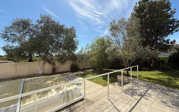Maison à vendre    6 pièces •  Saint-Palais-sur-Mer