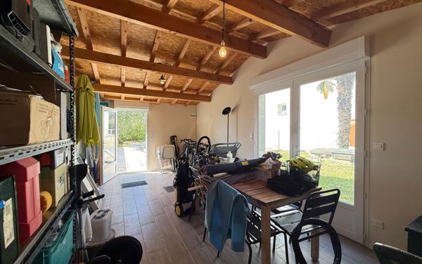 Maison à vendre    6 pièces •  Saint-Palais-sur-Mer